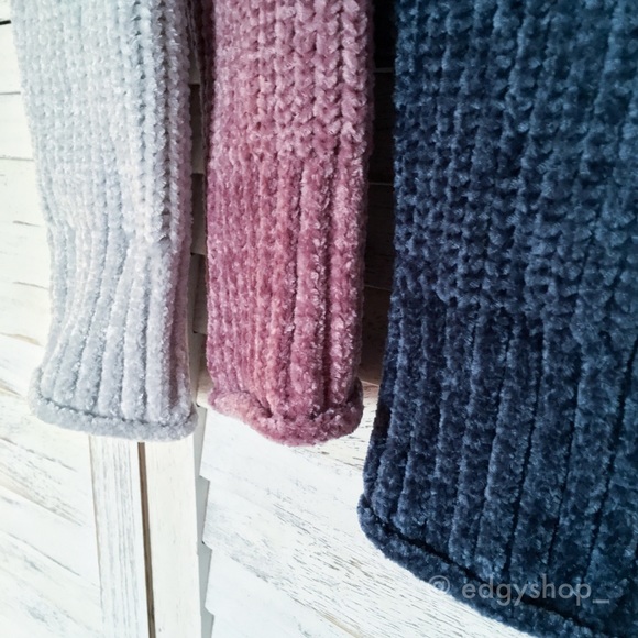 89th & Madison | Scalloped Hem Chenille Sweater - Picture 6 of 6